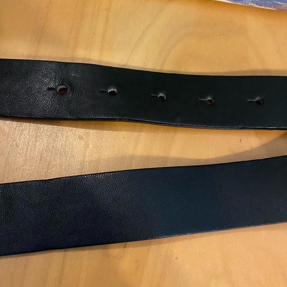 Juicy Couture Women's Reversible Belt, Black and Brown, S/M - Picture 5 of 6